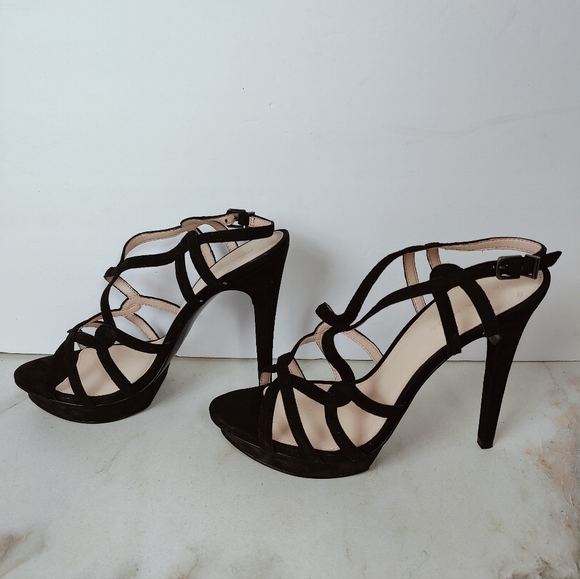 NIB Pelle Moda Flirty Black Ipanema Suede Evening Platform Heels Sandals, 9
